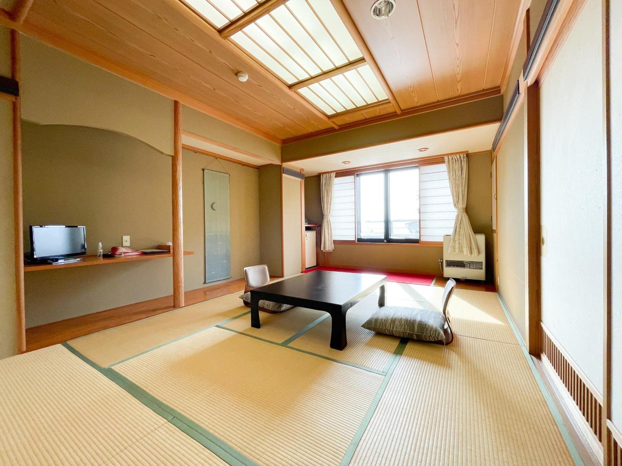 Masuya Ryokan Nozawaonsen Buitenkant foto