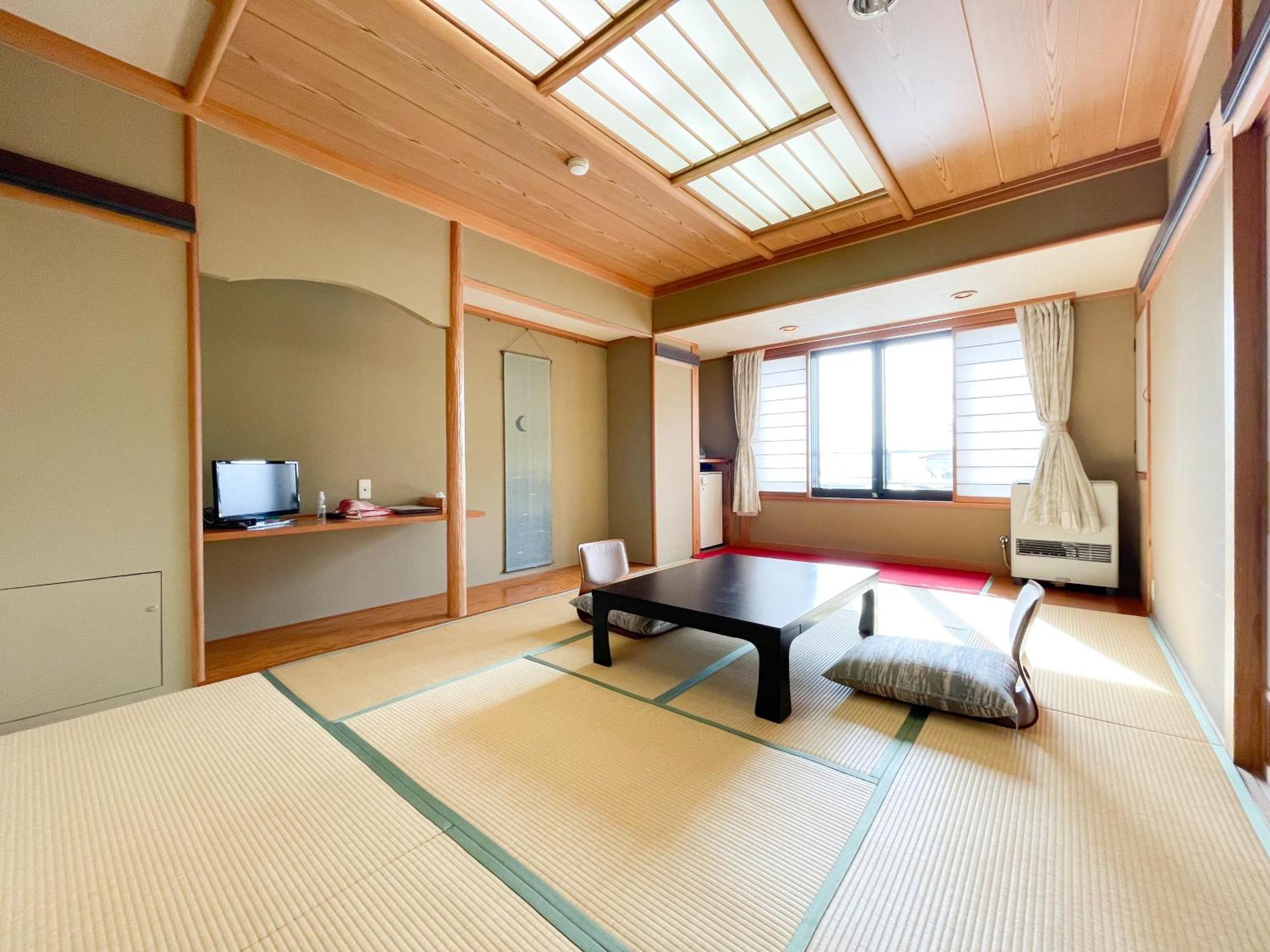 Masuya Ryokan Nozawaonsen Buitenkant foto
